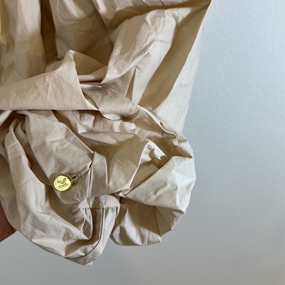 Eenk POUPEE Shirred Collarless Ivory Jacket with detachable sleeves - Picture 12 of 15